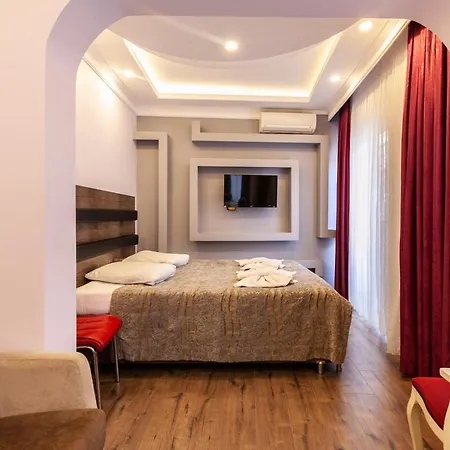 Lale Sultan Apartment *